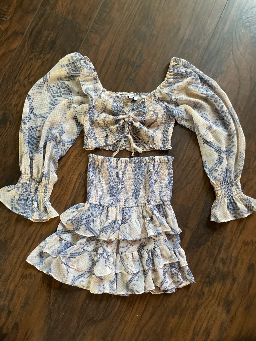 Blue Snake-Print skirt set